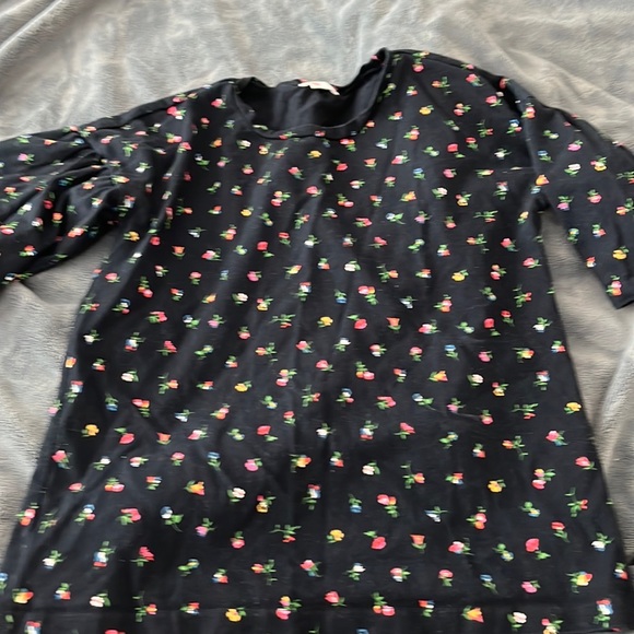 Shirt - Picture 1 of 3